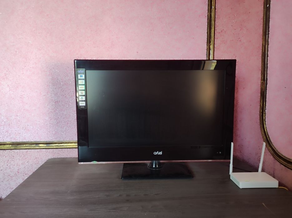 Телевизор artel 32 в идеальном состоянии по  хорошем цене