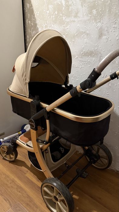 Коляска продам отличное состояние