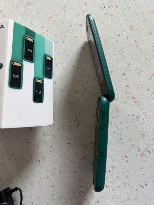 NOKIA 2660 Flip telefon mobil