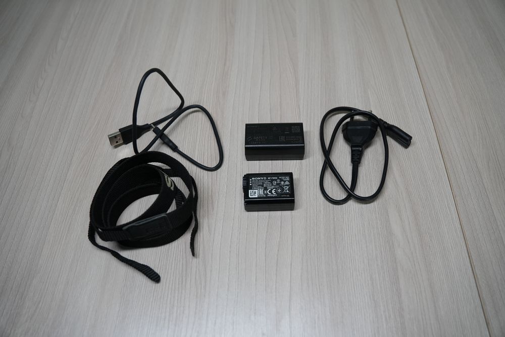 Sony ZV-E10 новый