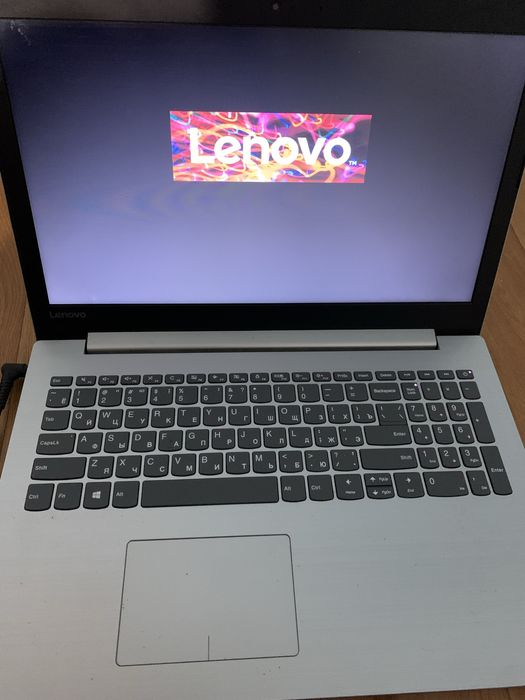 lenova notbuk sotladi