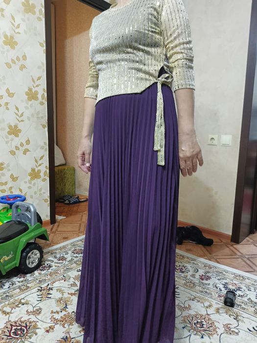 Женская одежда,платья