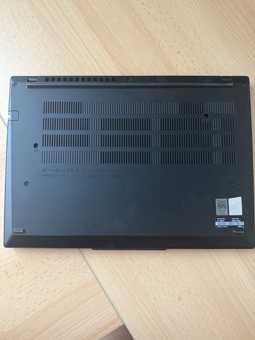 Lenovo ThinkPad T14 Gen 5 32GB Ram / 1TB SSD