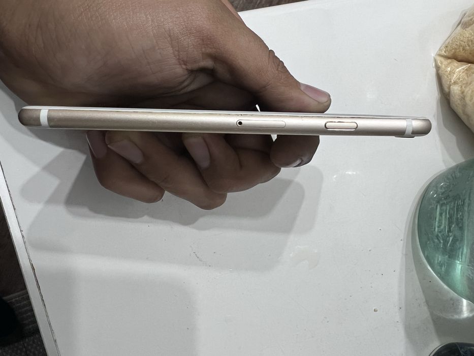 Телефон iphone6s