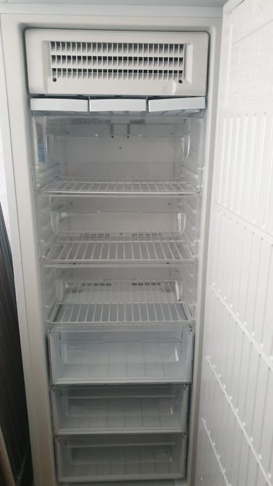 Продам морозильная камеру