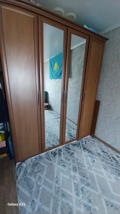 Спальный гарнитур