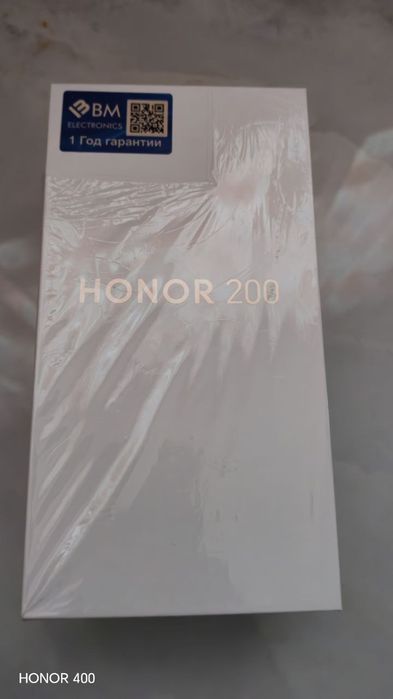 Продаю honor 200 новый