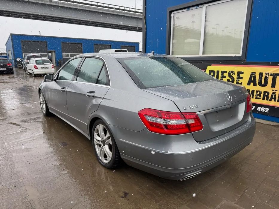 Bara / Capota / Faruri / Aripi / Usi / Portbagaj / Triple Mercedes E-Class w212 2009-2014