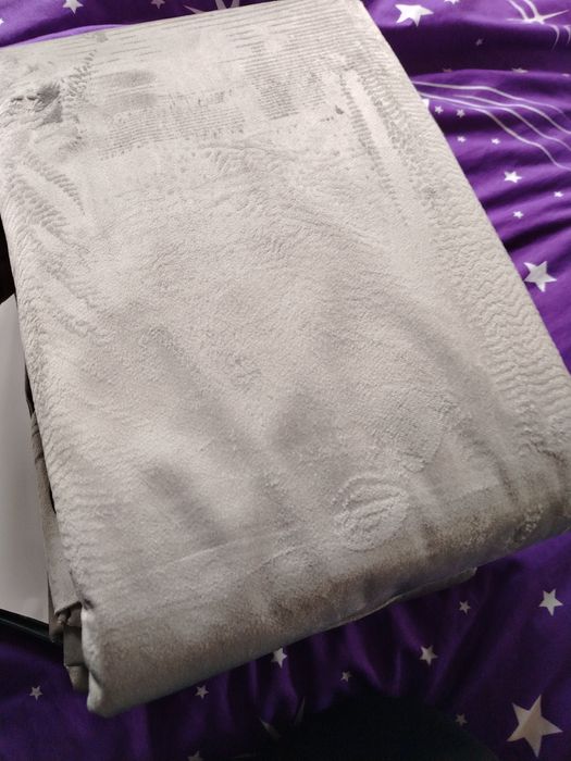 Perdele din catifea termice blackout cu inele set de 2 – Camel