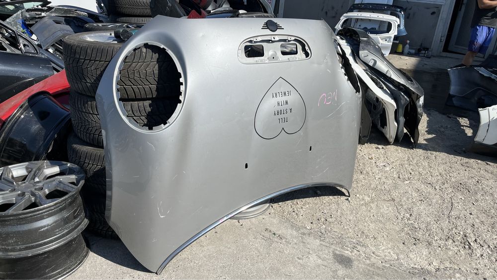 3 броя преден капак Mini Cooper John Works 2023г