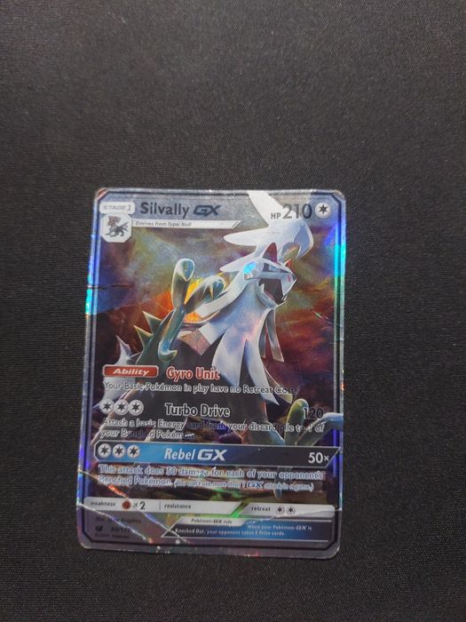 Pokemon SilvallyGX hp210