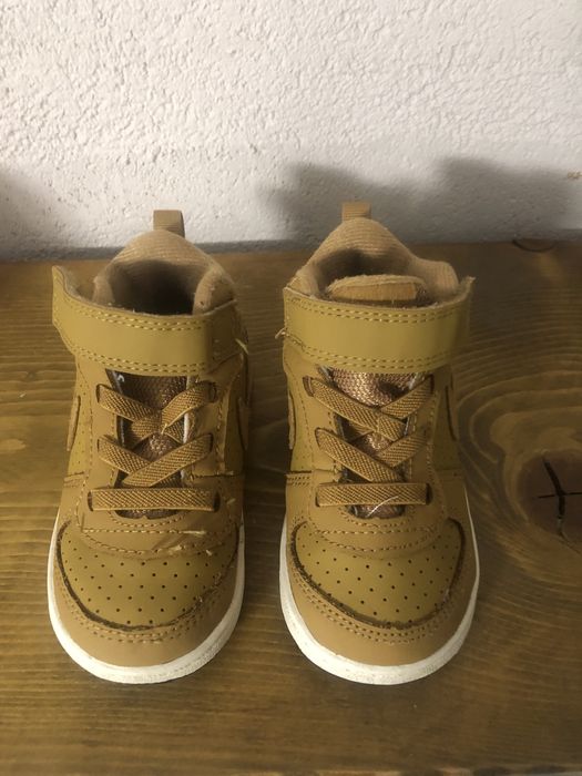 Papuci Nike marimea 22