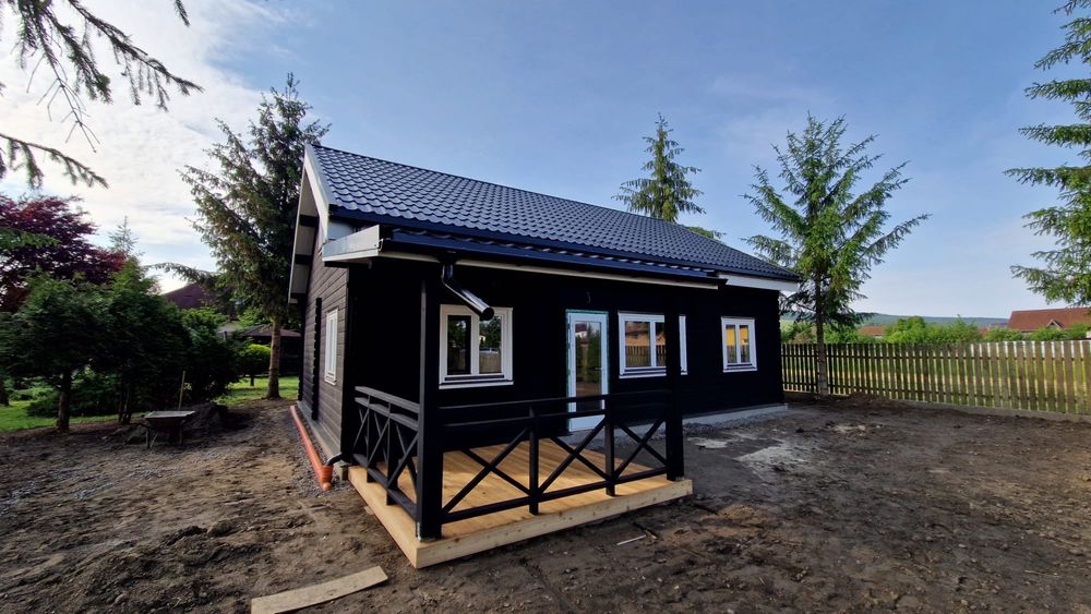 Teren intravilan 12 arii Valea Salard cu fundatie sau casa de vacanta