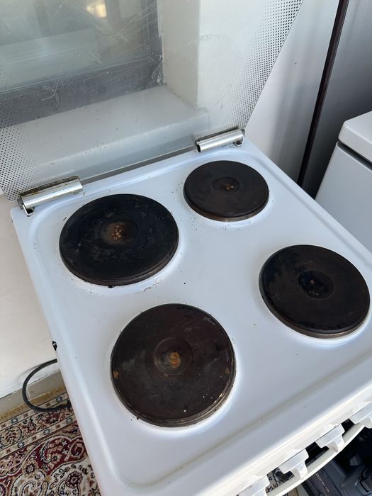 Электрическая плита