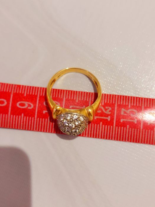 Златен пръстен ..