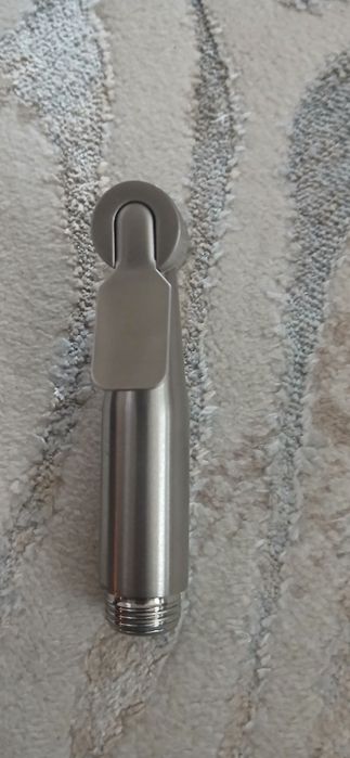 Dus pentru bideu/ toaleta