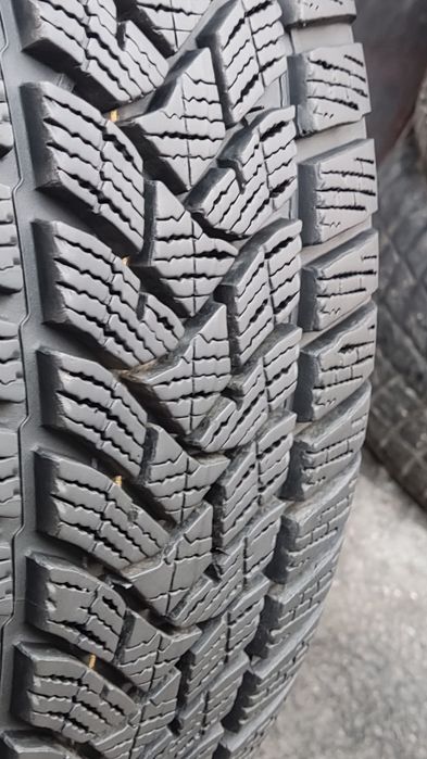 2броя зимни гуми 205/55/16 Dunlop Winter Sport 5 
dot24
8.3mm