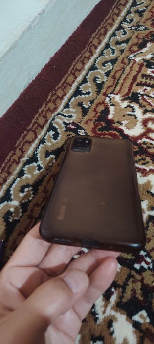 Redmi  10  sotiladi