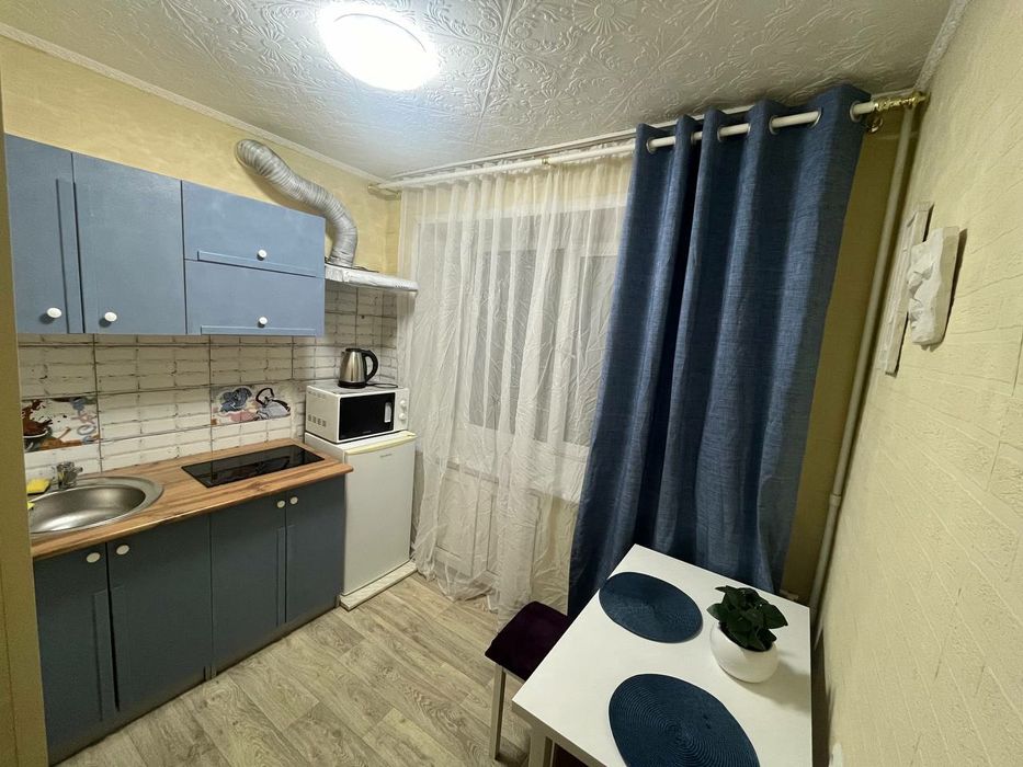 Каартира посуточно,Пришахтинск