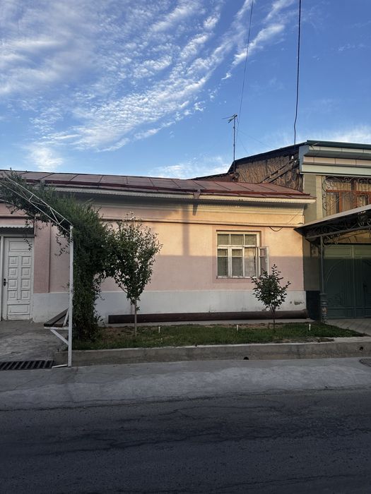 Uyni bir qismi sotiladi