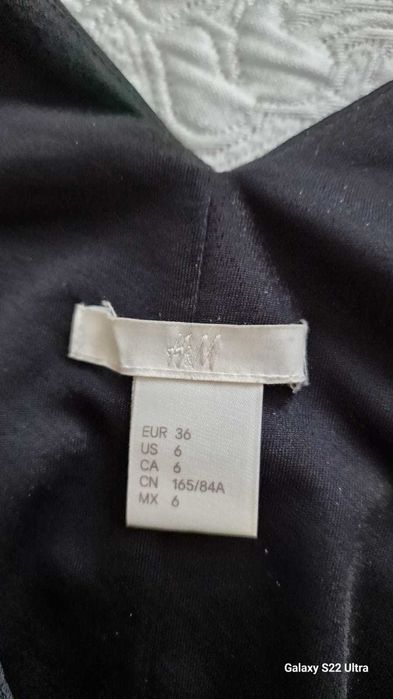 Продам  эффектнейшее платье  бренд НМ