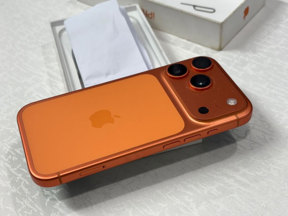 iPhone 17 Pro Cosmic Orange 256GB GARANTIE 10/10 Neverlocked
