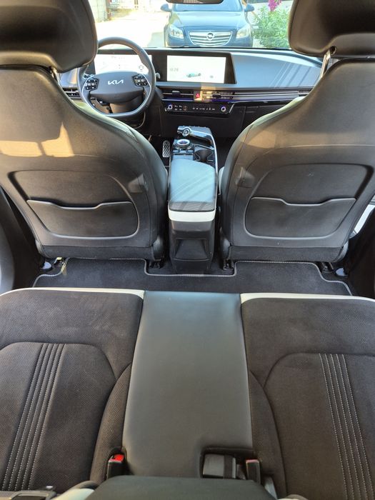 KIA EV6 GT-Line 77 KWh  4x4  325CP  Gri Mat TVA DEDUCTIBIL