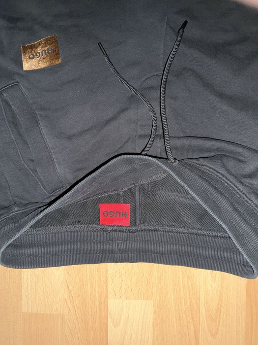 Спортен анцуг на Hugo - S размер