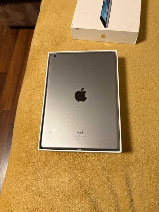 iPad Air 16 GB Space Grey