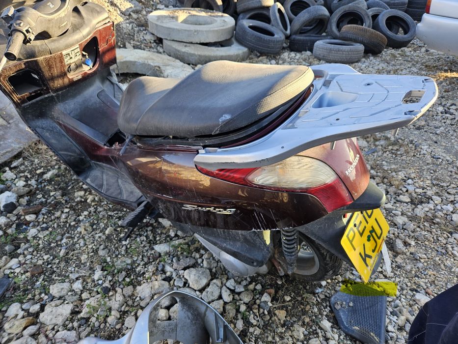 Honda S Wing 125 на части