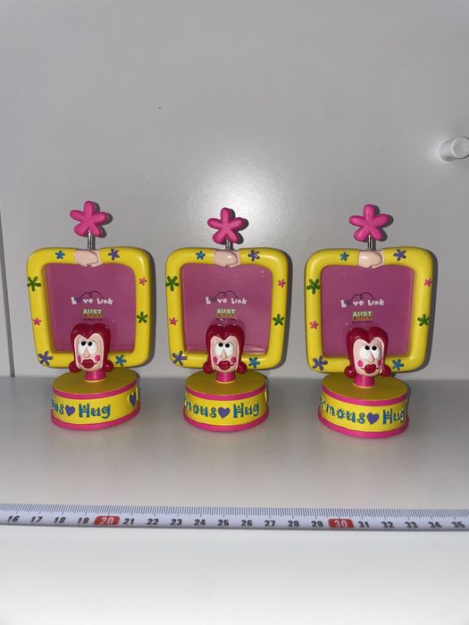 Рамки «Икея» и подставки для фото