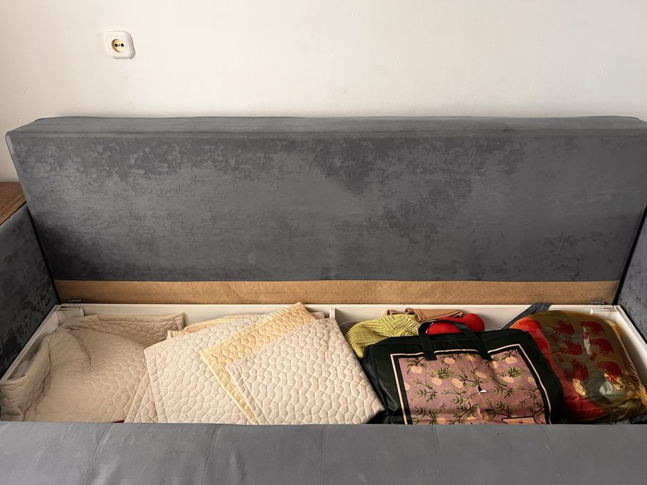 Продам диван в хорошем состояний