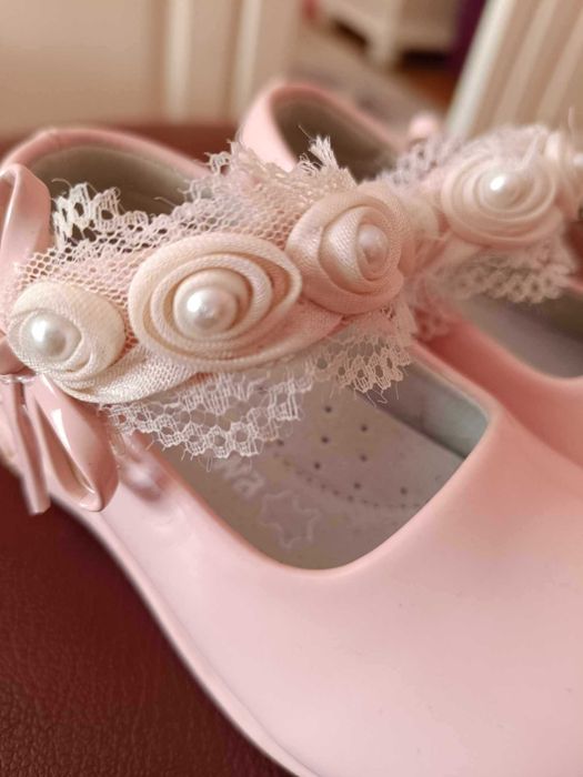 Pantofi de ocazie fetite roz pal marimea 21