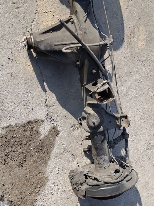 Toyota land cruiser 95 олд кисми тулик ва булиб сотилади