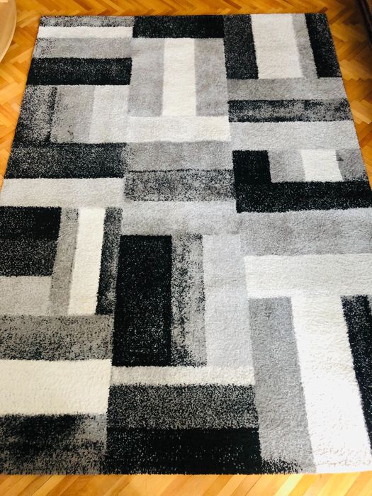 Covor 160 x 220 ca nou