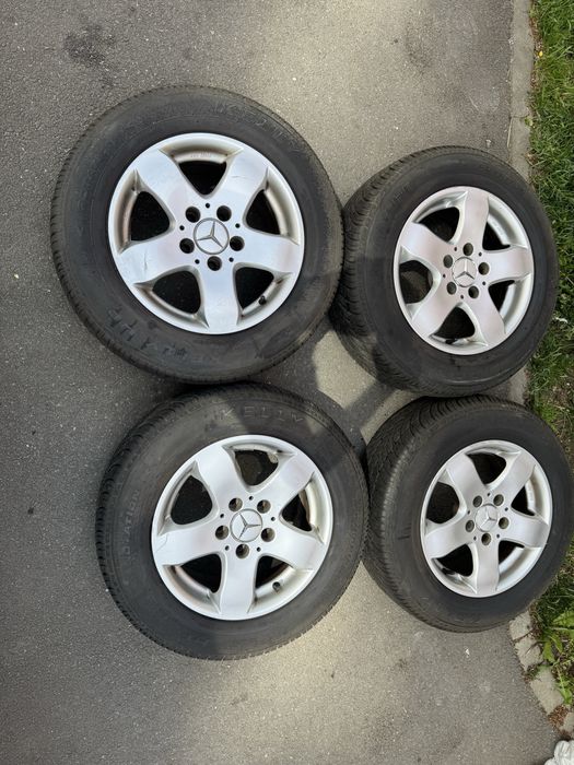 Set jante aliaj R15 Mercedes cu cauciucuri de vara