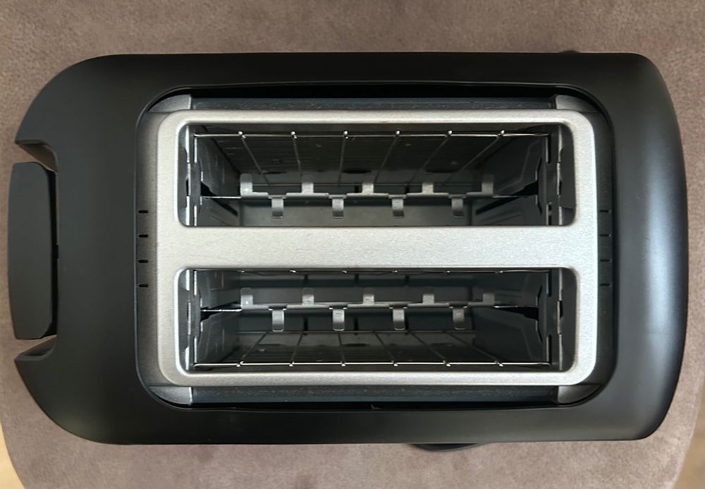 Тостер Tefal черен