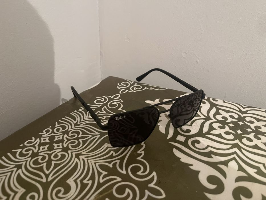 Продается очки Ray Ban однотонные шестиугольные