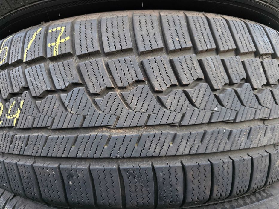 2бр Зимни гуми 225 55 17 - Zeetex - DOT 2024