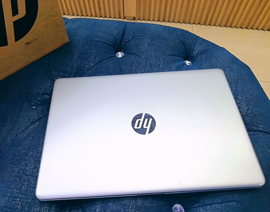 Noutbuk Hp Ryzen 5