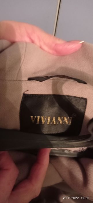 Пальто зимнее теплое