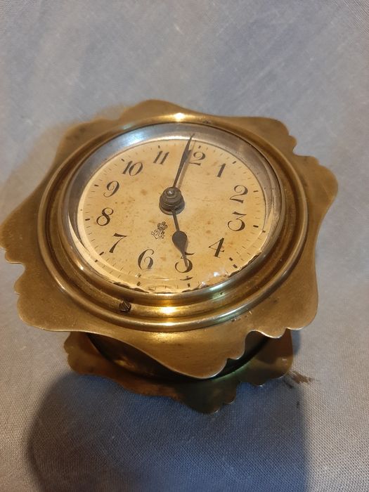 Ceas de masa Gustav Becker