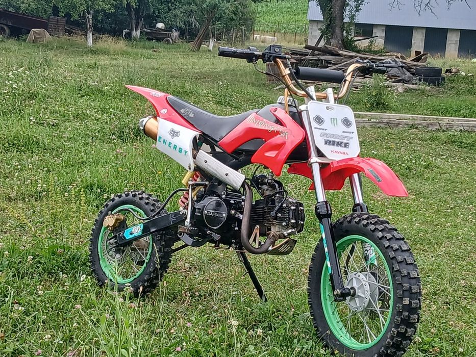 Vând cross 125cc (nu kxd,jrh,ultra,loncin)