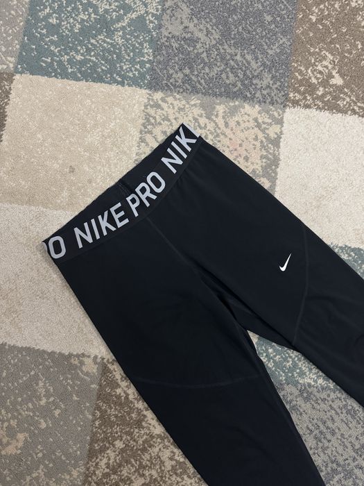 Дамски клин NIKE PRO