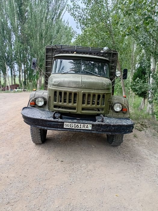 Zil 131 sotiladi