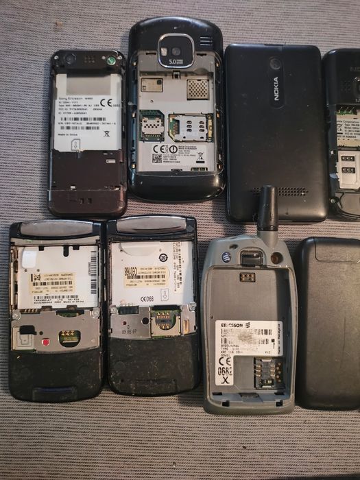 Lot de telefoane de piese  buc ( toate funcționale)