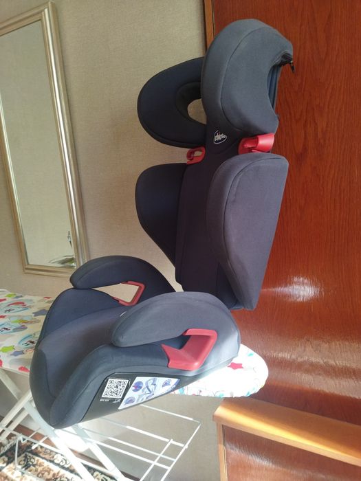 Детско столче за кола