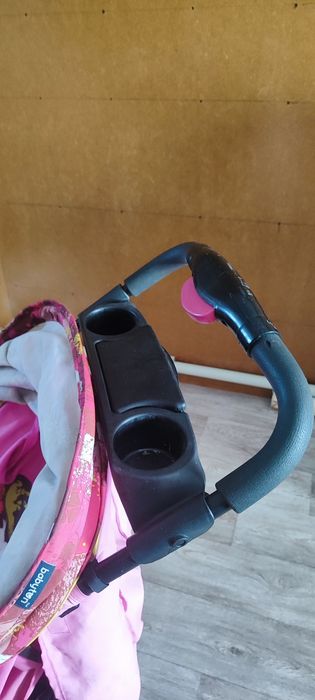 Продам коляску прогулочную