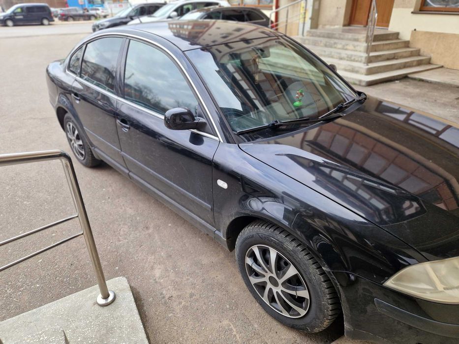 VOLKSWAGEN Passat 2003 — imagine 2