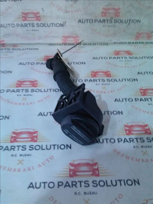 gat umplere ulei motor mercedes benz a class 2.0d an fabr. 2009